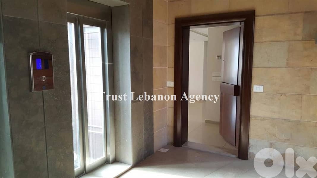 172 Sqm+60Sqm Terrace| Chalet in Jounieh | Panoramic sea view 17