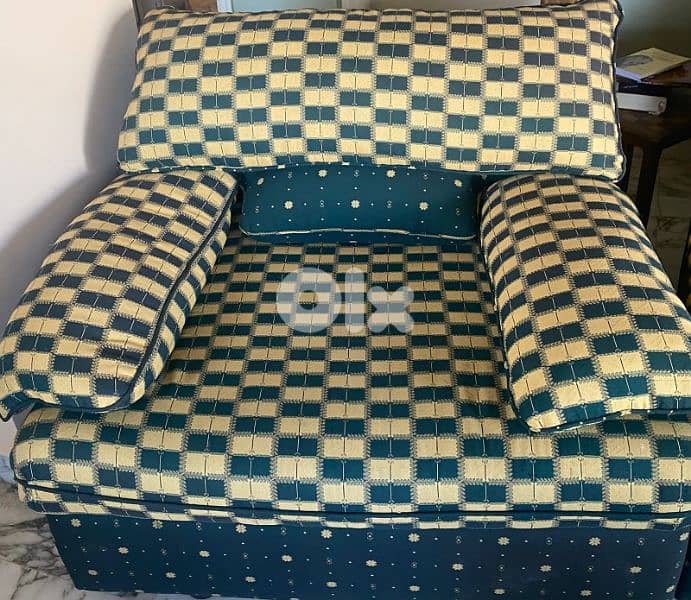 living room couches 0