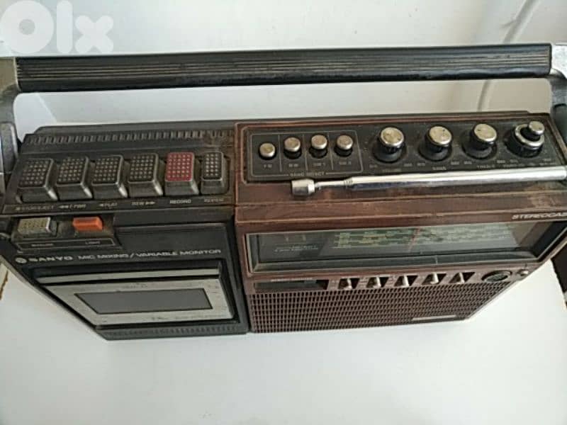 Vintage Sanyo - Not Negotiable 1