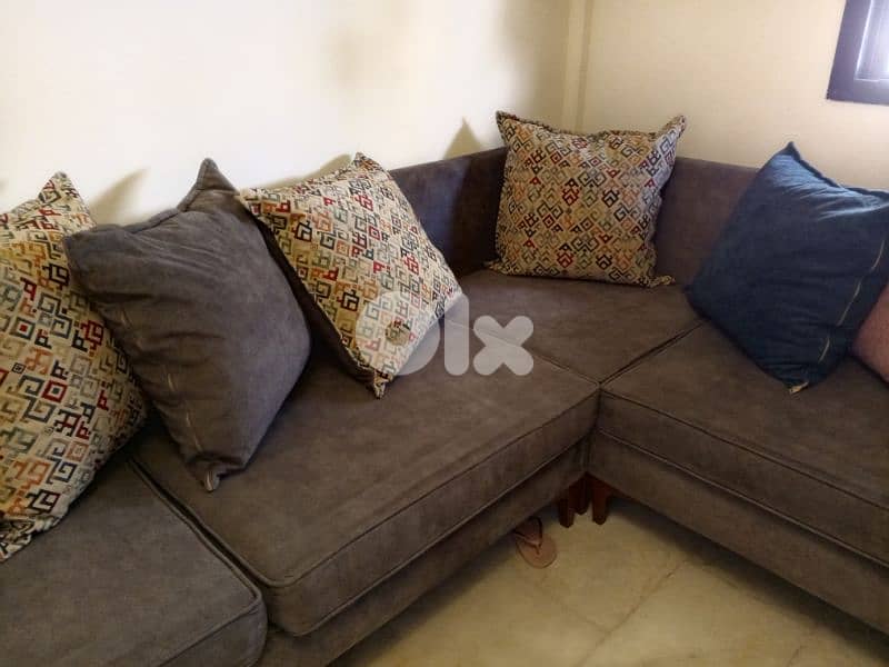 زاوية لون رمادي 1