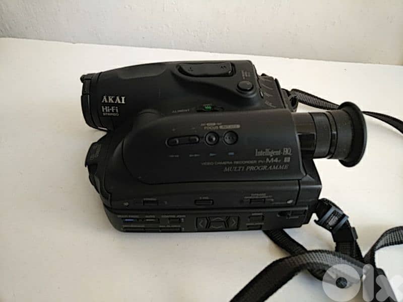 Vintage Akai V8 PV-M4F video camera - Not Negotiable 0
