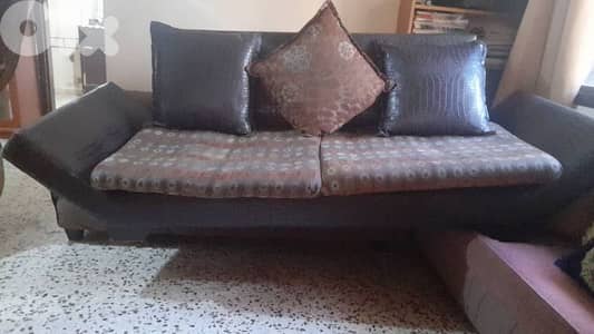 كنباية نظيفة بسعر منيح