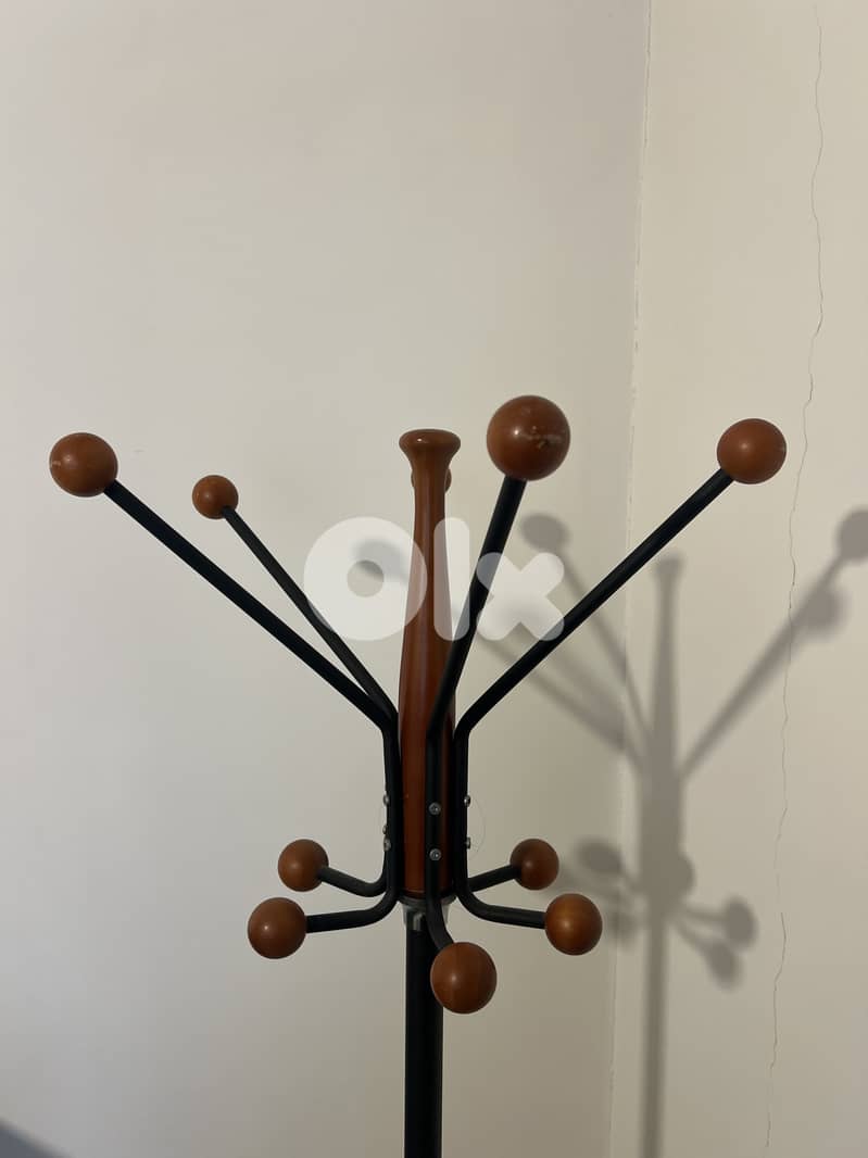 Coat Rack Stand Metal حامل معاطف معدني 1