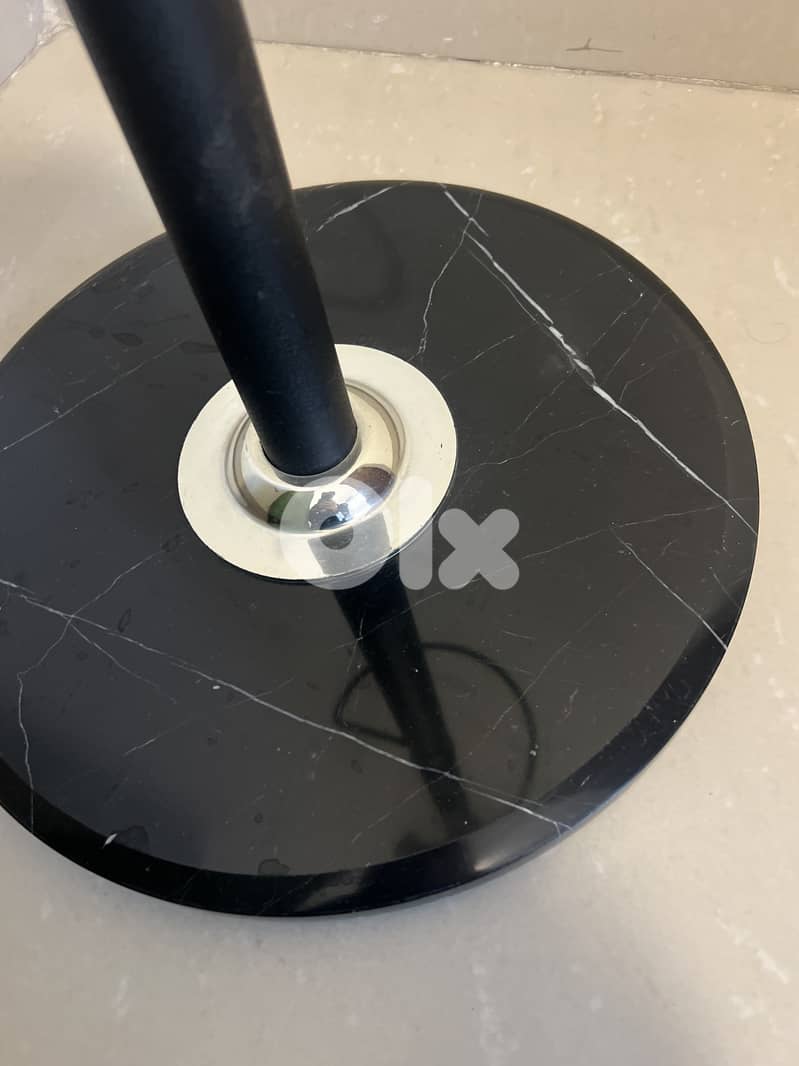 Coat Rack Stand Metal حامل معاطف معدني 3