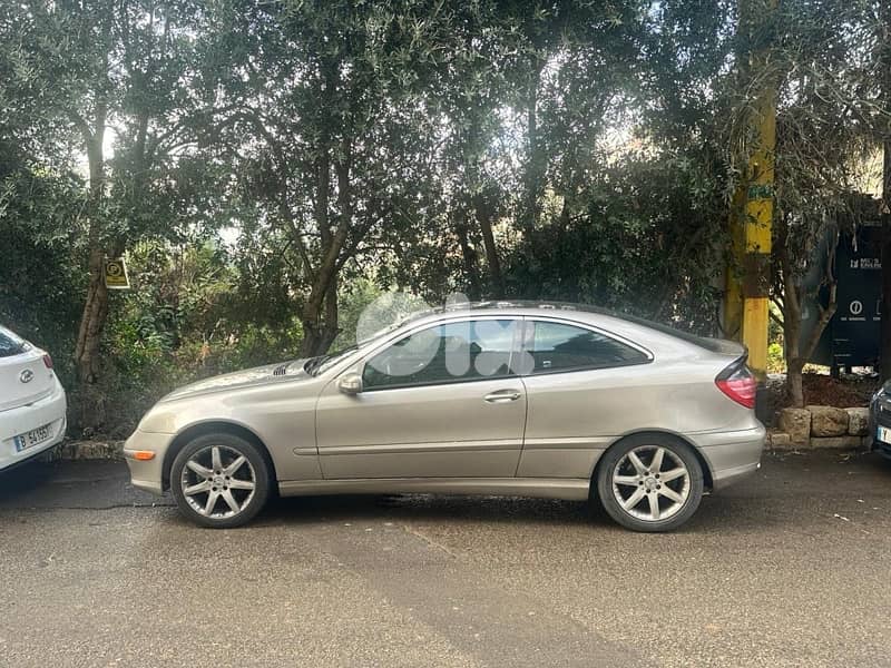Mercedes-Benz C-Class 2003 0