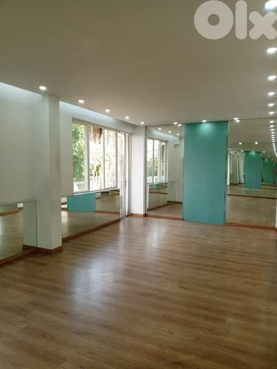 Decorated Office For Rent In Achrafieh Tabaris مكتب للاجار في الاشرفية