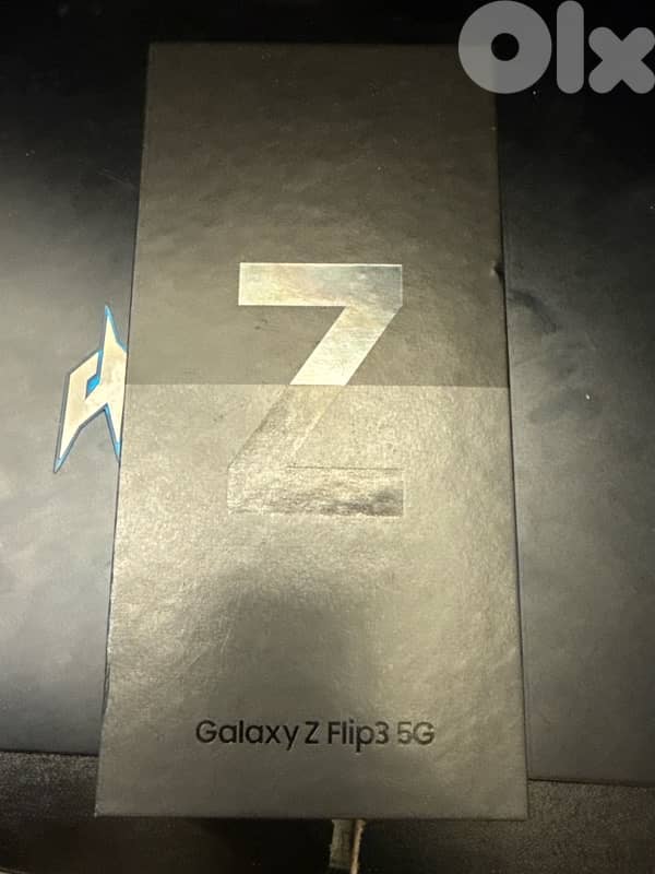 Samsung Galaxy Z Flip3 5g Arabic 256 GB Brand New 1