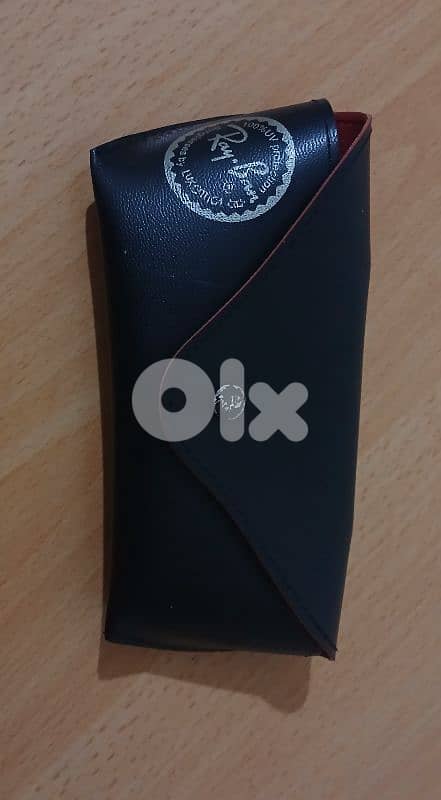 Like new fully original with original backpack RayBan Glasses 0