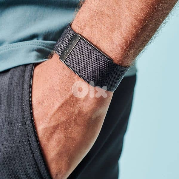 WHOOP 4.0 in box- best price 2