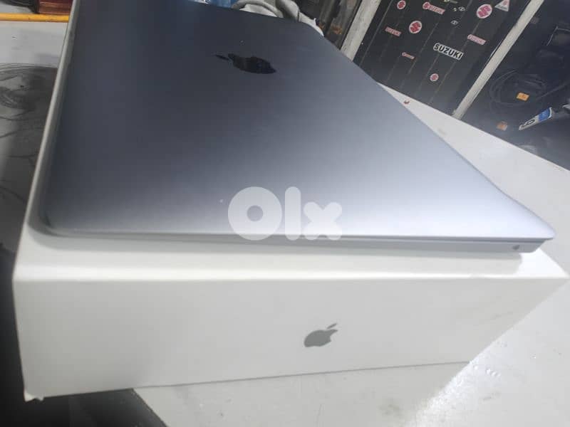 macbook air M1 ship 6
