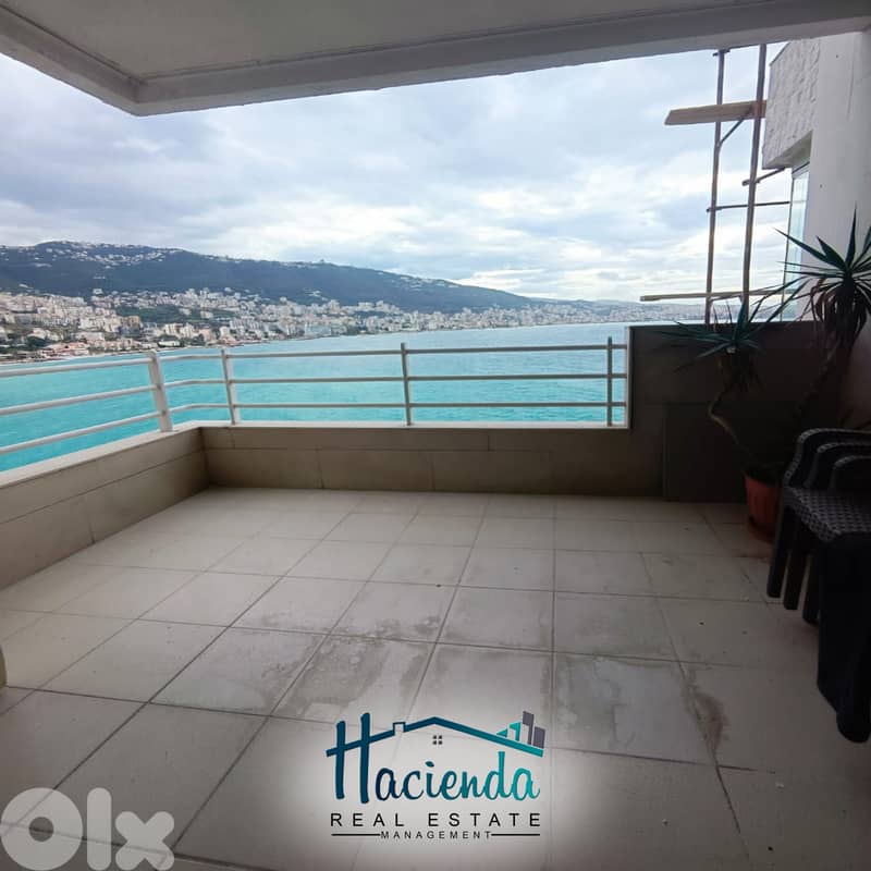 Sea View Chalet For Sale in Tabarja Donna Maria 6