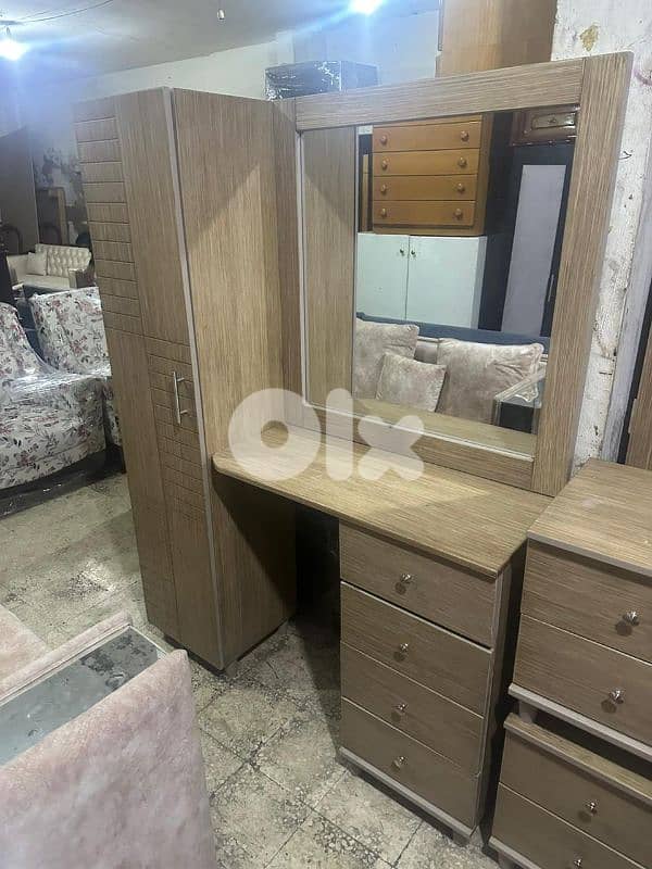 اوضة نوم سحاب طابقين 3 تخوت كتير نظيفة ومرتبة 10