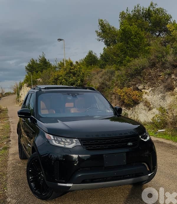 Land Rover Discovery 2017 0