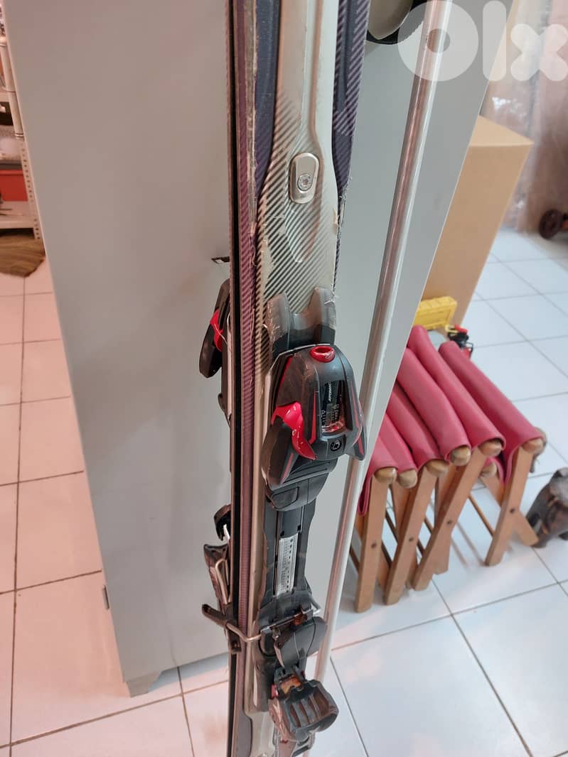 Atomic ski and baton 3