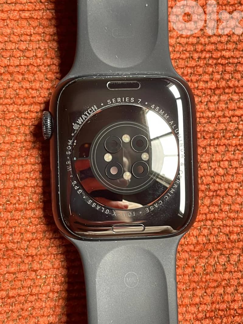 Apple Watch Series 7 Black (45mm) 2