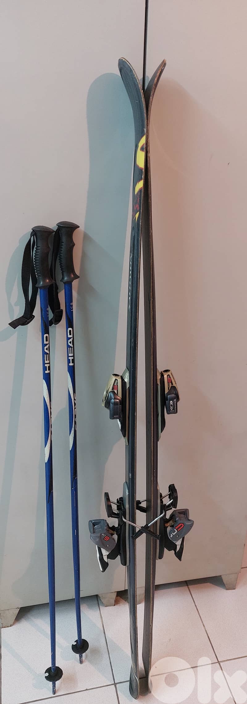Salomon ski and baton 0