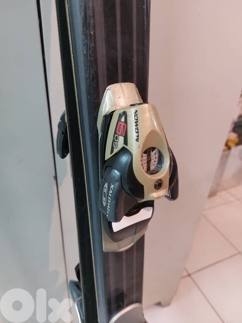 Salomon ski and baton 4