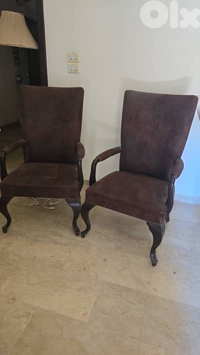 set of 4 armchairs and console
