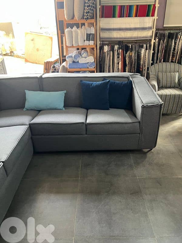 corner full living room 5