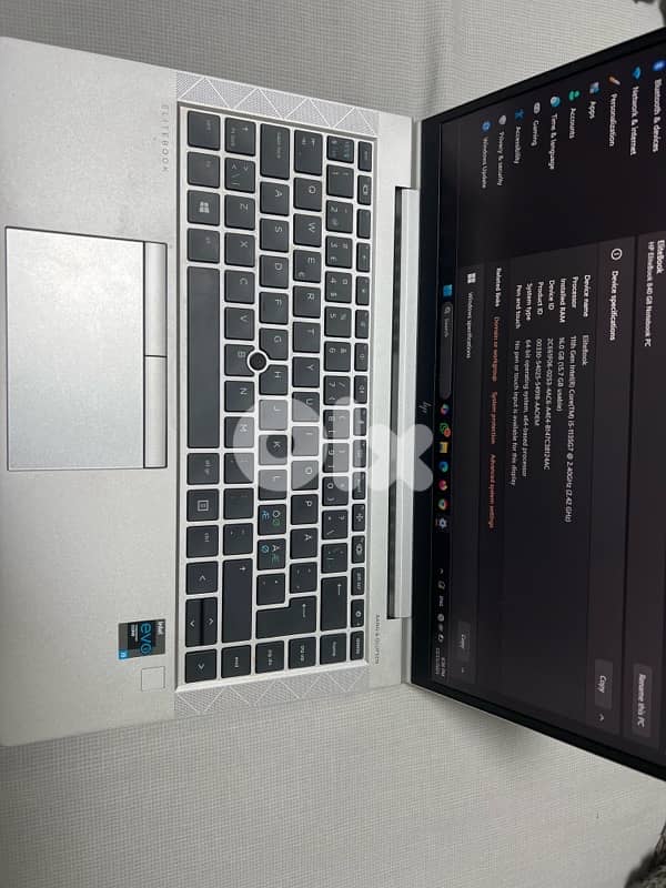 HP840 g8 super clean barely used 1