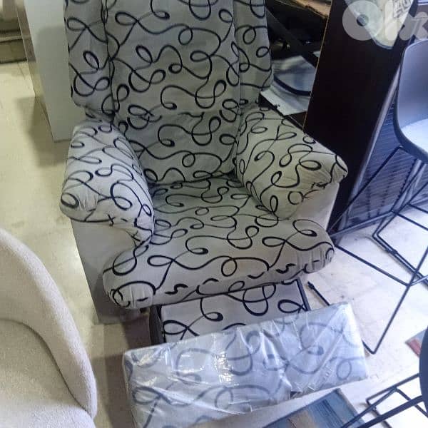 صوفا اوروبي شبه جديد 1