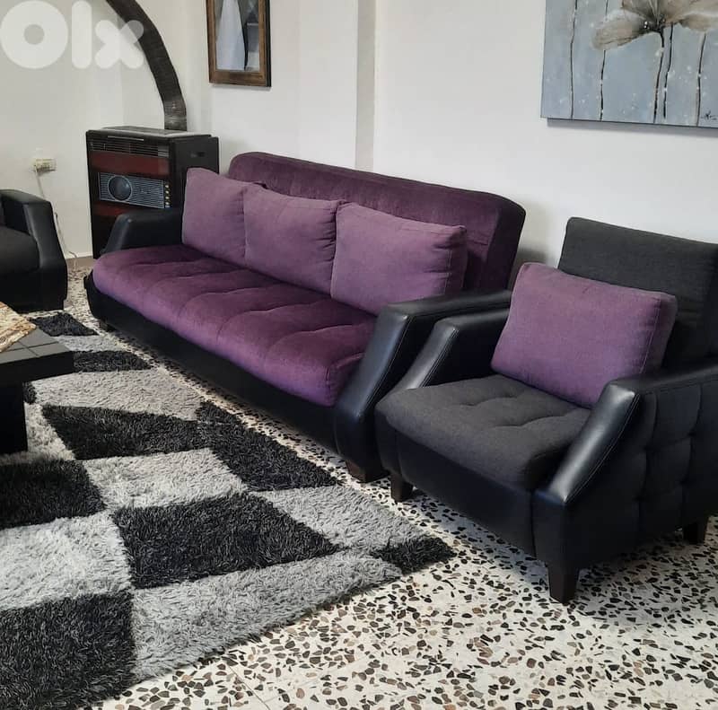 As good as new Sofa Set with table from Istikbal 4