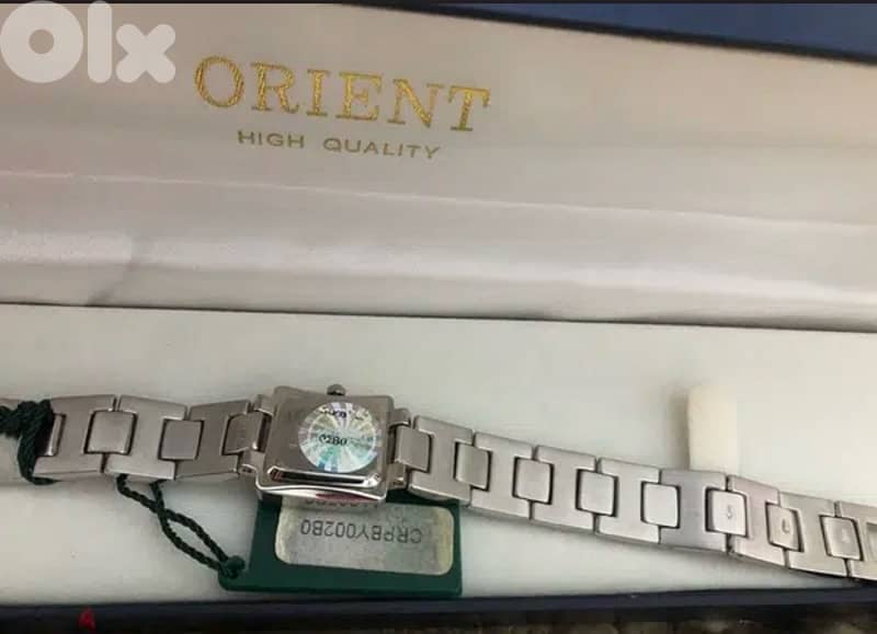 classy petite watch 3