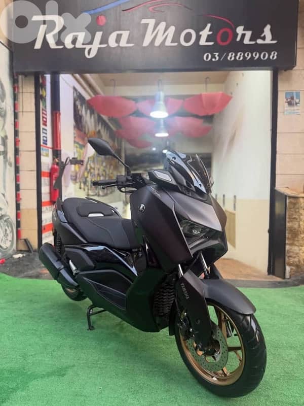 yamaha xmax Tech 800 km only 0