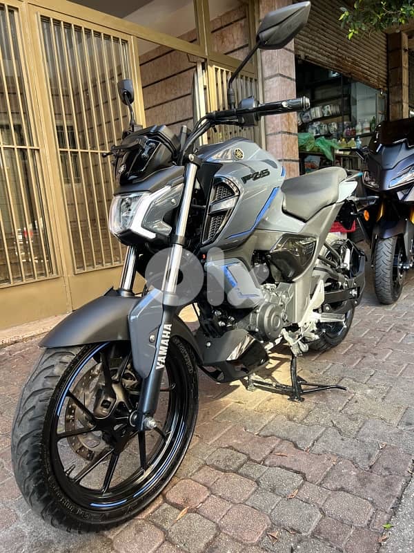 yamaha FZS V 4 150 Cc 10