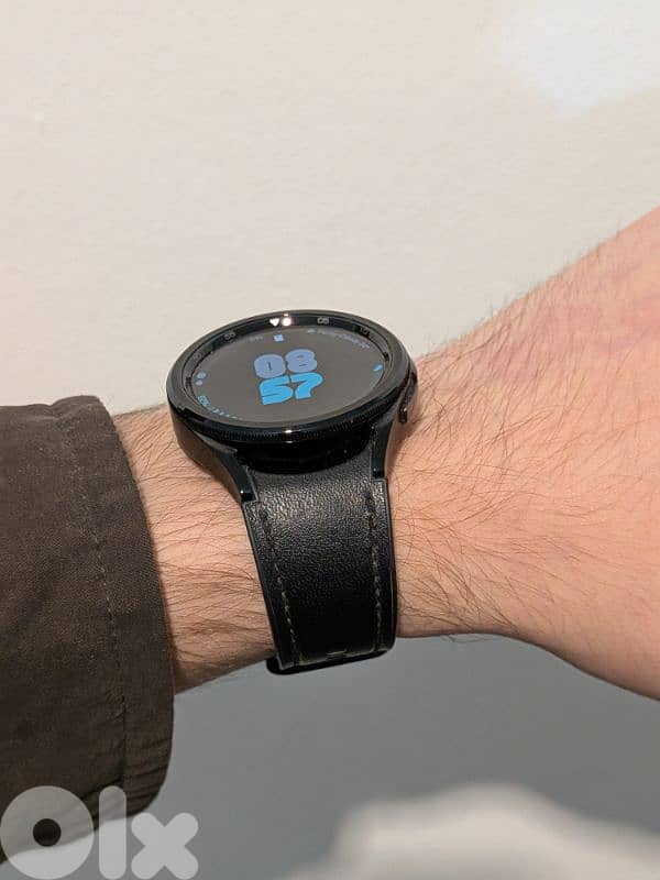 Samsung Galaxy Watch 6 Classic 2