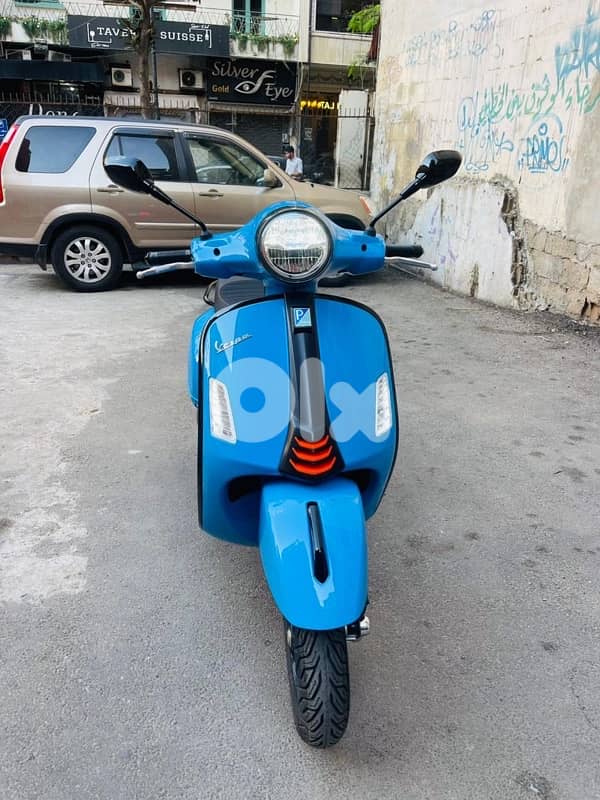 vespa GTS Super ( 310) S okm company Source 4