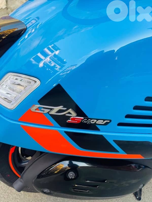 vespa GTS Super ( 310) S okm company Source 6