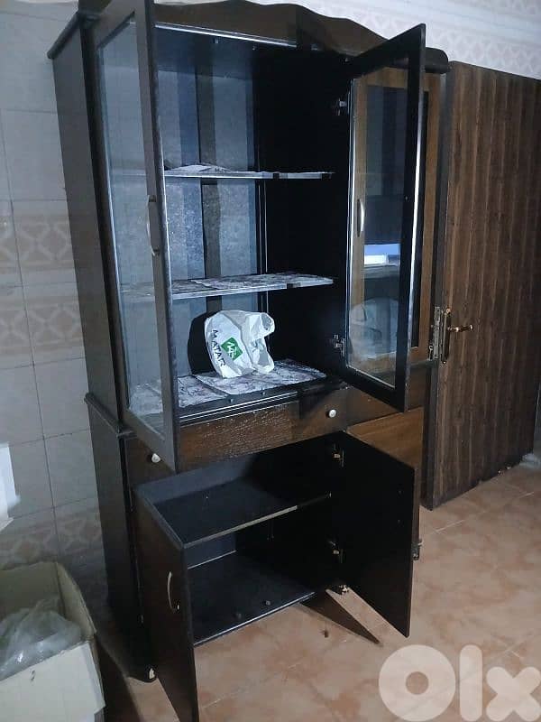 فيترين للمطبخ 3