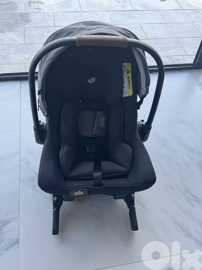 For sale - 2 car seats - Joie sprint - black and grey 0