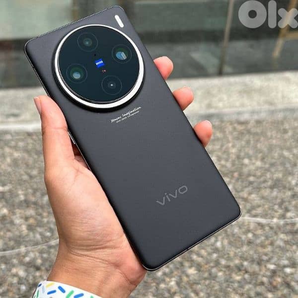 vivo x100 pro very clean 2