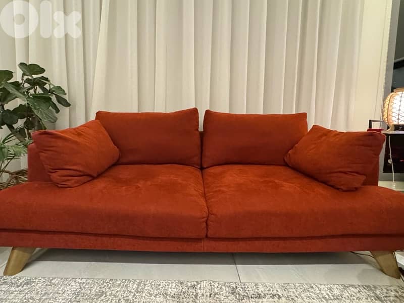 2 sofas 3