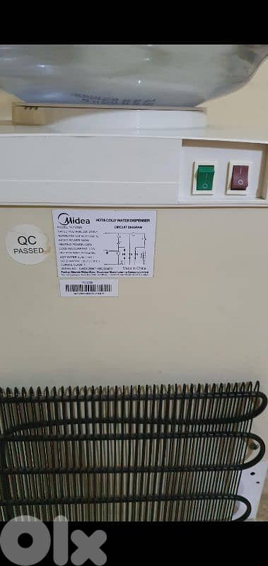 Media cooler very neat and used a little time  and like new beyrut 60$ 9