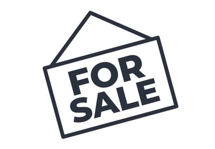 صالة 640م للبيع على الخط العام في الروشة