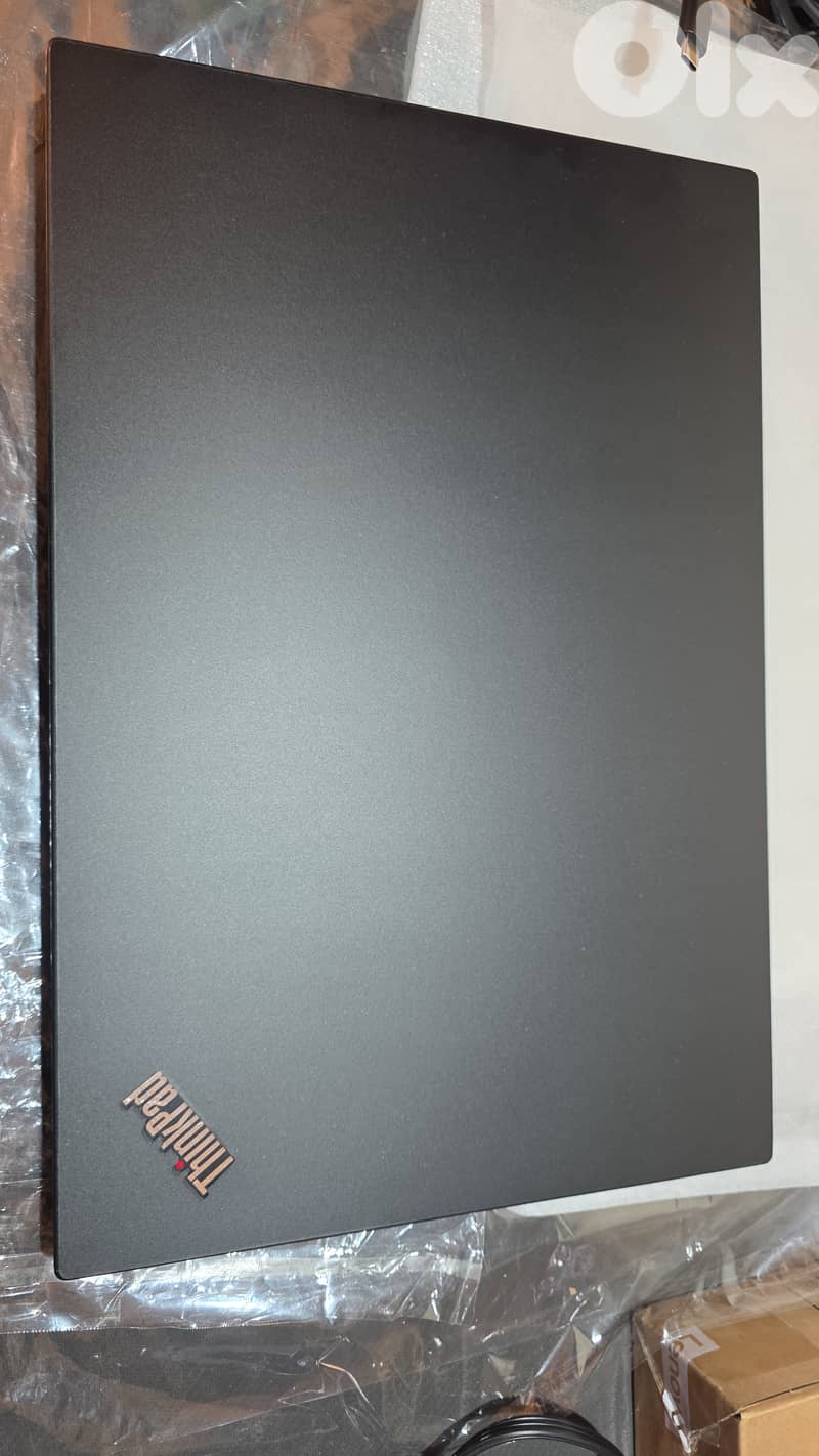 LENOVO P15S WORKSTATION CPU I7 10610U RAM 16 P520 VGA 2