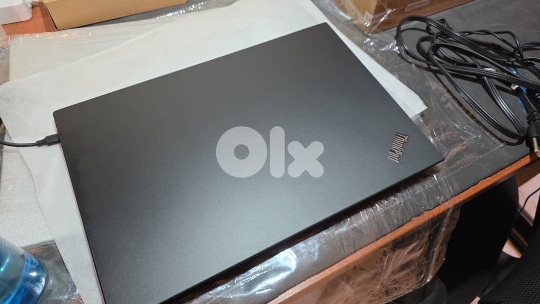 LENOVO P15S WORKSTATION CPU I7 10610U RAM 16 P520 VGA 3