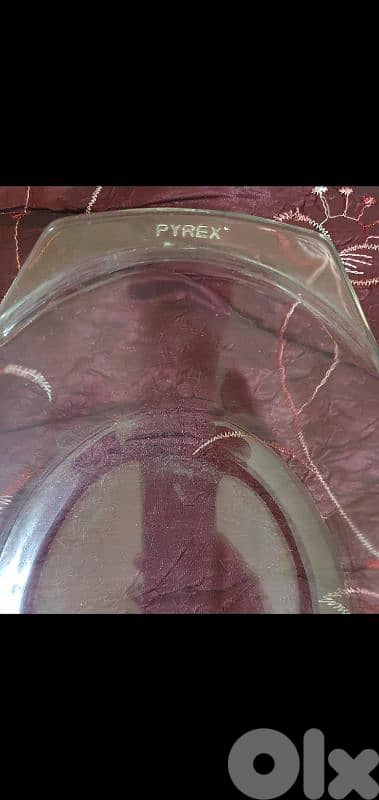 1 PYREX and 2 others very good condition all 25$ bi ashrafiye 03723895 1