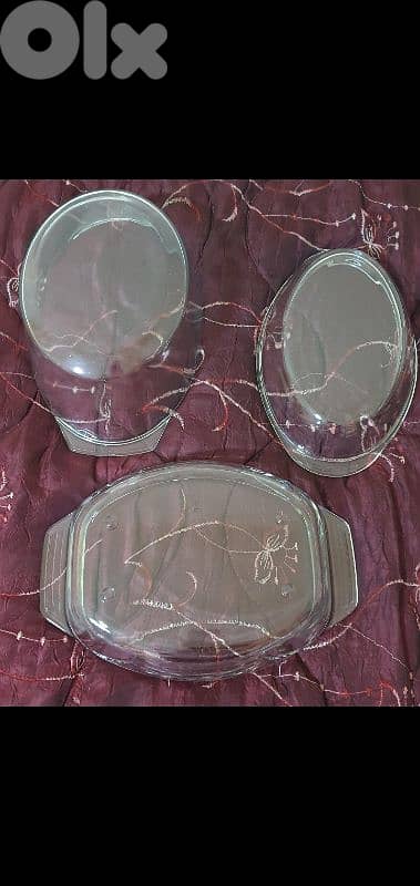 1 PYREX and 2 others very good condition all 25$ bi ashrafiye 03723895 6