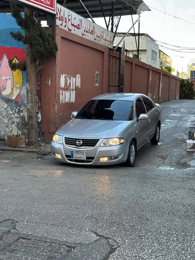 Nissan Sunny 2011