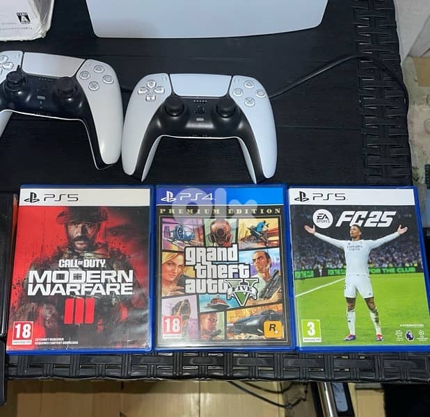 playstation 5 ps5 like new, full set with free 3 games 6