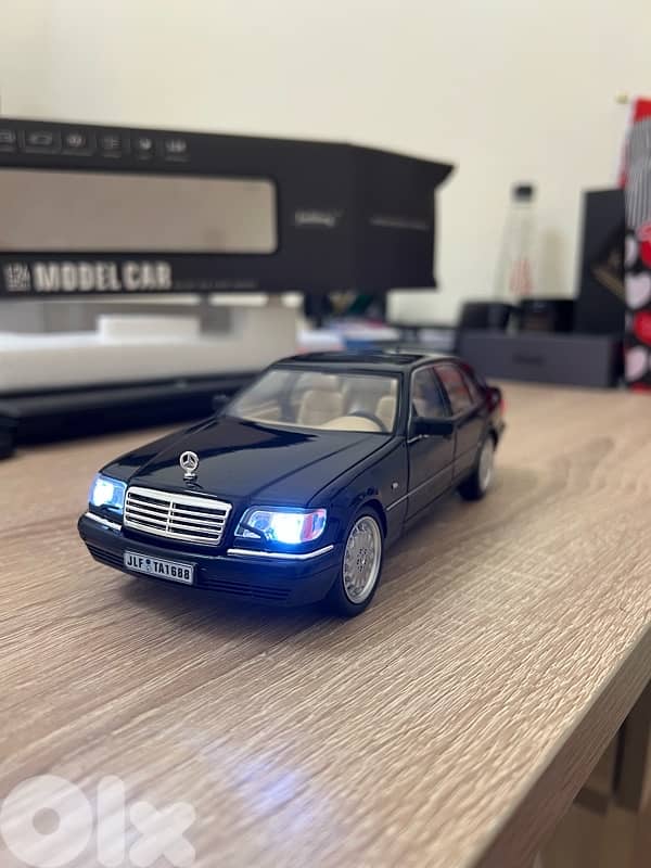 Mercedes-Benz S-Class 1990 0