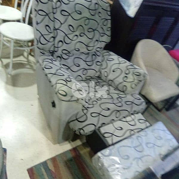 صوفا اوروبي شبه جديد 1