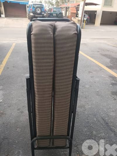 تخت  جيد مزرعة يشوع