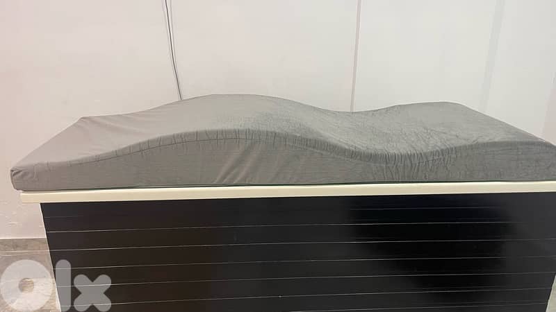 wave lash bed matress for massage bed 1