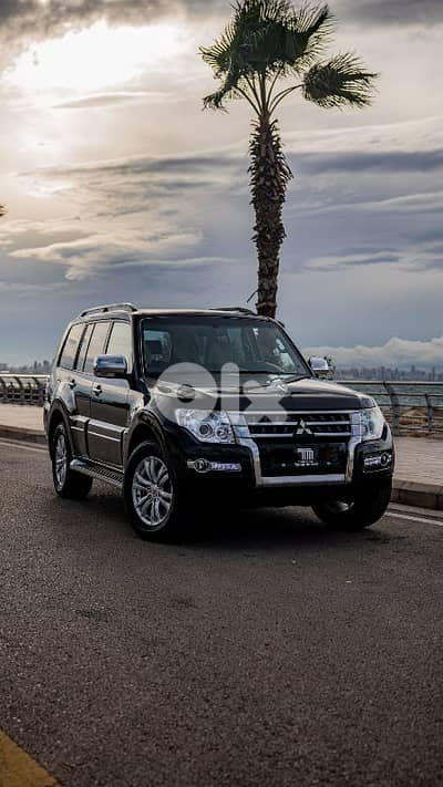 MITSUBISHI  PAJERO  3.8 GLS  2020 MITSUBISHI LEB SOURCE TOP CONDITION