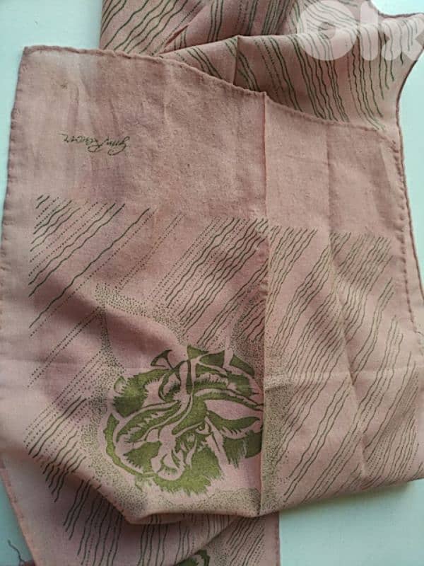 Vintage Gim Renoir dark rose scarf - Not Negotiable 3